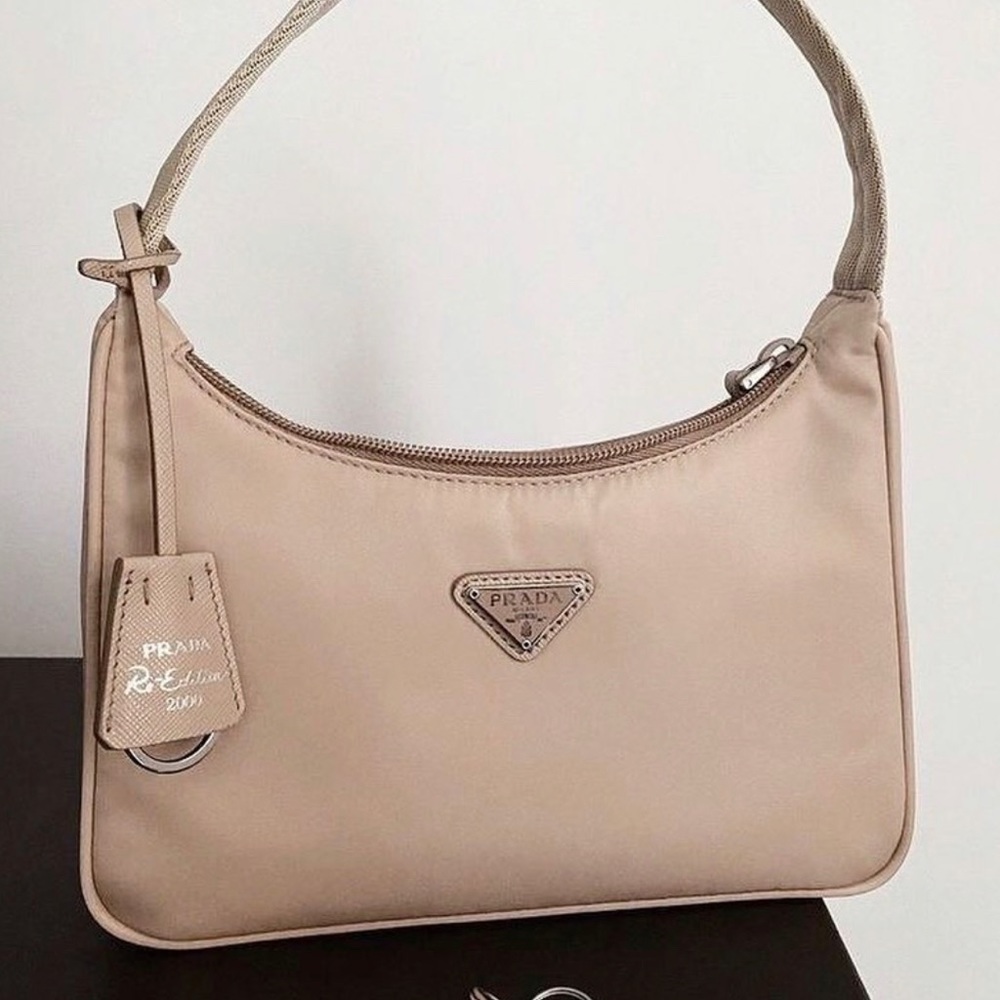 Prada bag 💜